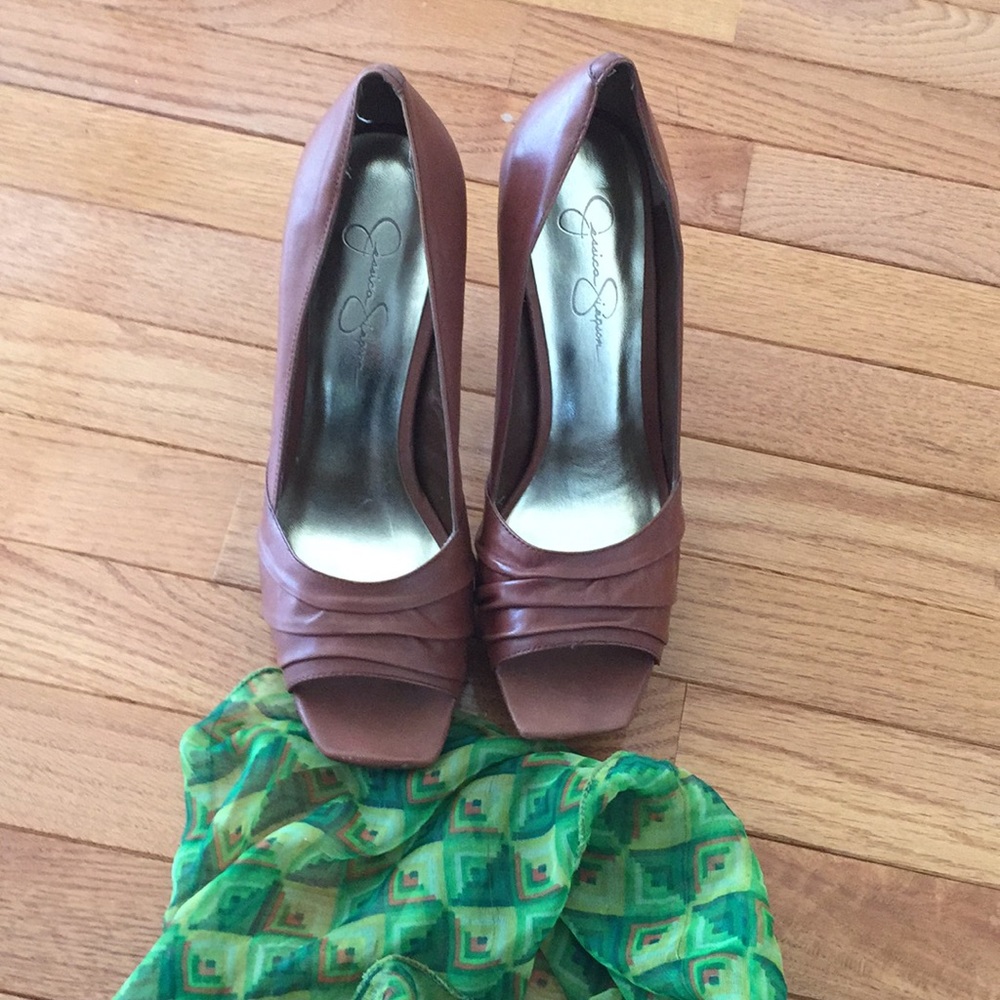 💥Quick sale💥 Brown open toe heels